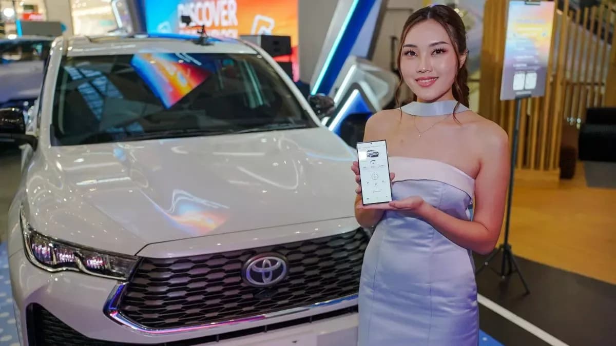 Layanan Toyota Remote diperkenalkan pada Kijang Innova Zenix.