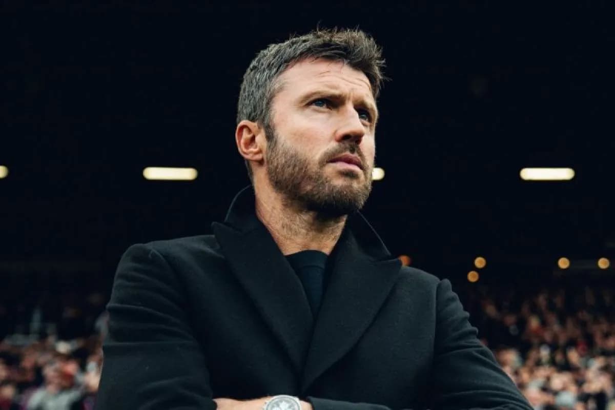 Manchester United bersiap menghadapi Chelsea dalam pertandingan di Stamford Bridge.